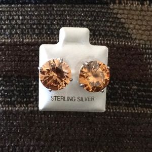 Sterling Silver Citrine Earrings.